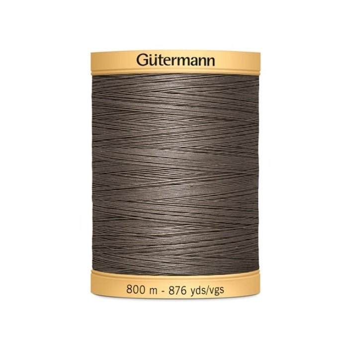 Spool of brown thread with Gutermann 800m branding.