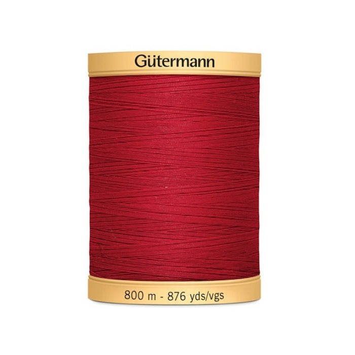 Spool of red thread with Gutermann 800m branding.
