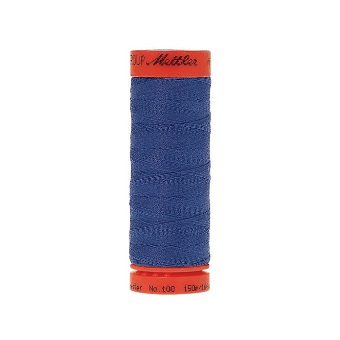 Spool of Mettler 150m blue thread.