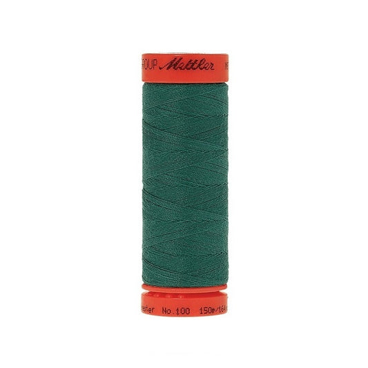 Spool of Mettler 150m green thread.