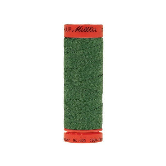 Spool of Mettler 150m green thread.