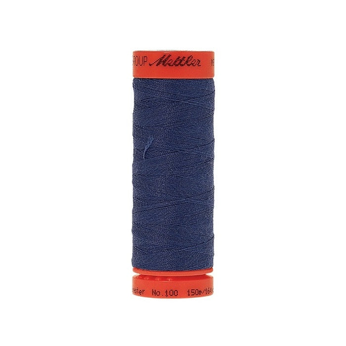 Spool of Mettler 150m blue thread.