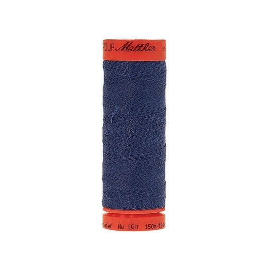Spool of Mettler 150m blue thread.