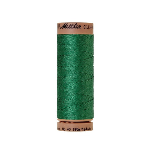 Green thread with Mettler Cotton 40 branding.