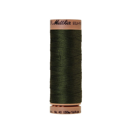 Dark green thread with Mettler Cotton 40 branding.